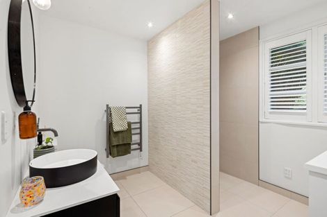 Photo of property in 98 Awatere Avenue, Beerescourt, Hamilton, 3200