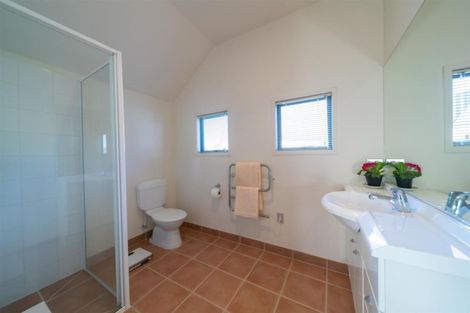 Photo of property in 9 Meadowbrook Place, Wanaka, 9305