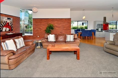 Photo of property in 40 Top Road, Dairy Flat, Albany, 0792