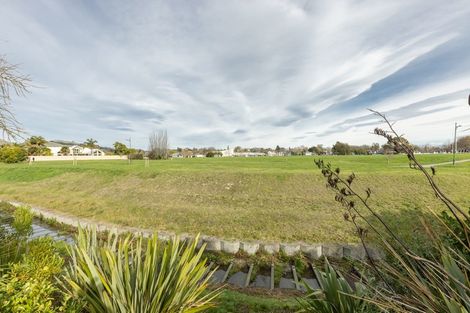 Photo of property in 35 Brooklands Drive, Havelock North, 4130