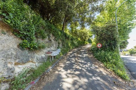 Photo of property in 84 Milton Road, Bluff Hill, Napier, 4110