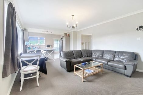 Photo of property in 49 Pembroke Road, Northland, Wellington, 6012