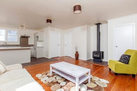 Photo of property in 64 Ernie Pinches Street, Wesley, Auckland, 1041