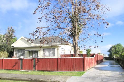 Photo of property in 211 Wolseley Street, Mayfair, Hastings, 4122