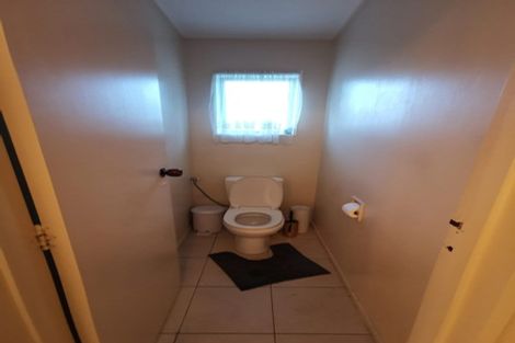 Photo of property in 49 Tait Drive, Greenmeadows, Napier, 4112