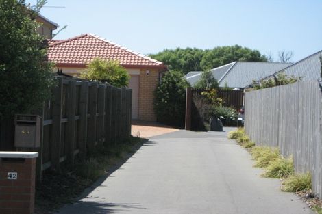 Photo of property in 42 Coolspring Way, Redwood, Christchurch, 8051
