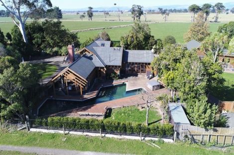 Photo of property in 1104 Lockwood Road, Kairanga, Palmerston North, 4475