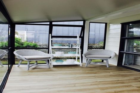 Photo of property in 8c Weiti Road, Orewa, 0931