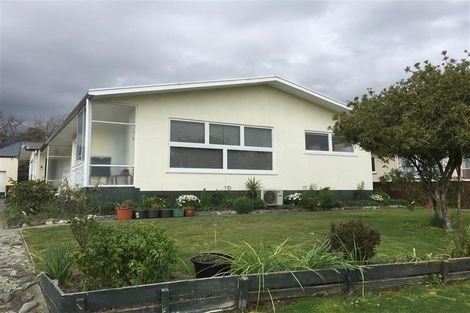 Photo of property in 1/5 Leicester Street, Stoke, Nelson, 7011