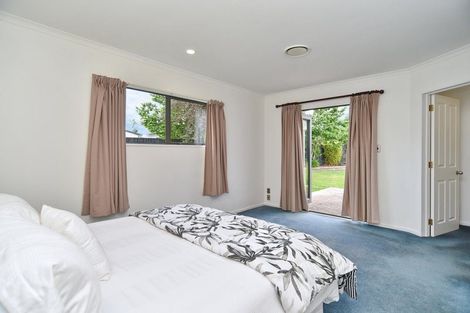 Photo of property in 4 Olivea Place, Oxford, 7430