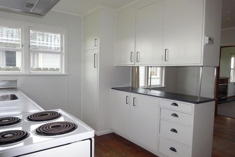 Photo of property in 615 Huia Street, Camberley, Hastings, 4120