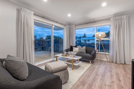 Photo of property in 9 Gordon Place, Levin, 5510