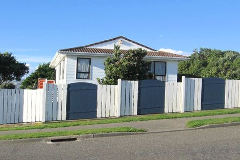 Photo of property in 8 Moki Street, Titahi Bay, Porirua, 5022