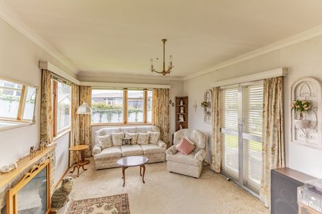 Photo of property in 4 Avon Terrace, Taradale, Napier, 4112