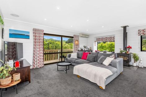 Photo of property in 76 Gordon Road, Plimmerton, Porirua, 5026