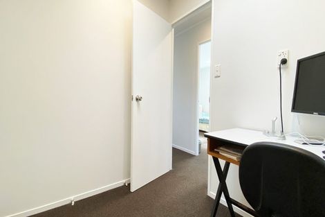 Photo of property in 60 De Quincey Terrace, Highland Park, Auckland, 2010