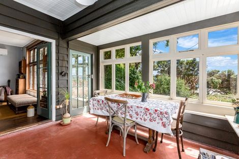 Photo of property in 455 Muritai Road, Eastbourne, Lower Hutt, 5013