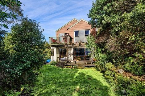 Photo of property in 9 Kenef Road, Paremata, Porirua, 5024