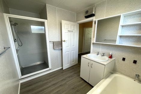 Photo of property in 35 Brown Street, Inglewood, 4330