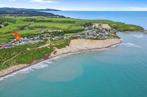 Photo of property in 14 Hall Street, Motunau, Waipara, 7387