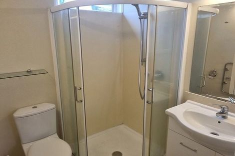 Photo of property in 2/127 Seabrook Avenue, New Lynn, Auckland, 0600