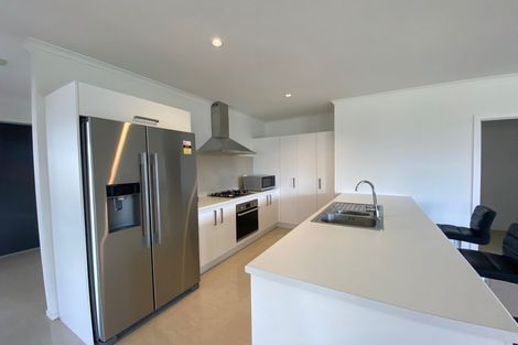 Photo of property in 8 Teatree Close, Huntington, Hamilton, 3210