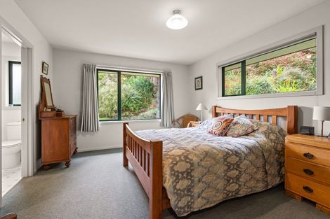 Photo of property in 63 Sandymount Road, Sandymount, Dunedin, 9077
