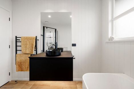 Photo of property in 121 Bryant Road, St Andrews, Hamilton, 3200