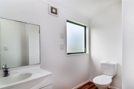 Photo of property in 71a Barrack Road, Mount Wellington, Auckland, 1060