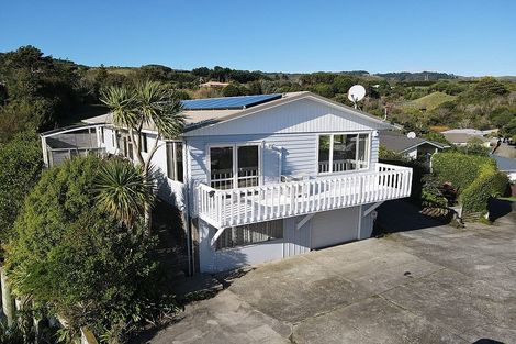 Photo of property in 3a Morgan Place, Tawa, Wellington, 5028