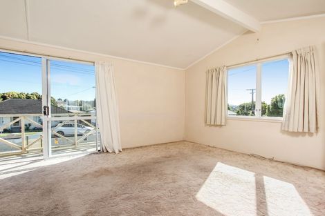 Photo of property in 2/15 Adriatic Avenue, Henderson, Auckland, 0612