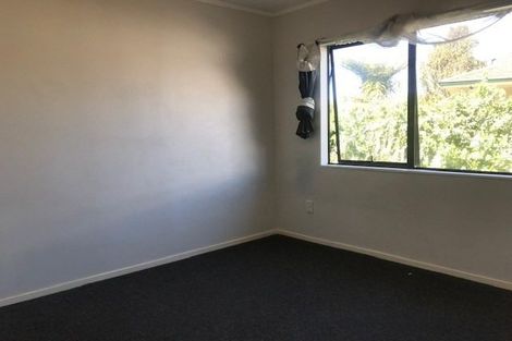 Photo of property in 2/141 Windermere Drive, Poike, Tauranga, 3112