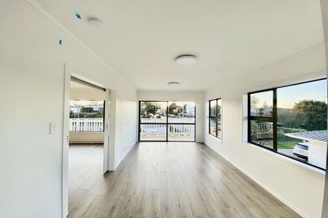 Photo of property in 98 Kimpton Road, Papatoetoe, Auckland, 2025