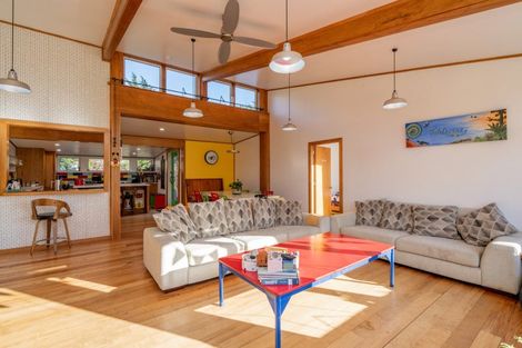 Photo of property in 6 Quarry Hills Fortification Road, Quarry Hills, Tokanui, 9884