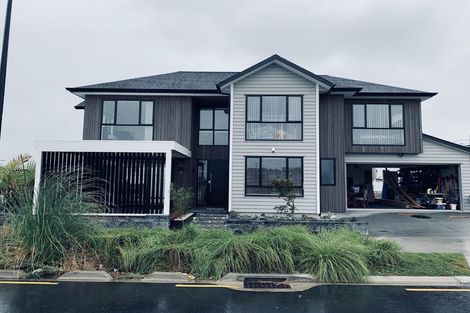 Photo of property in 2 Roa Avenue, Hobsonville, Auckland, 0618