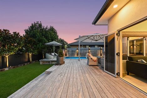 Photo of property in 94 Rototuna Road, Rototuna, Hamilton, 3210