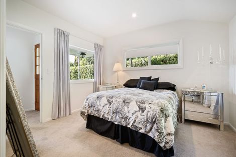 Photo of property in 14 Saint Andrews Hill Road, Mount Pleasant, Christchurch, 8081