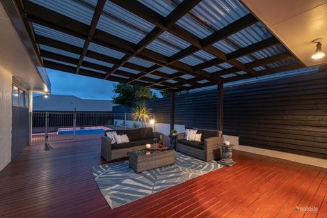 Photo of property in 25 Kopara Grove, Stokes Valley, Lower Hutt, 5019