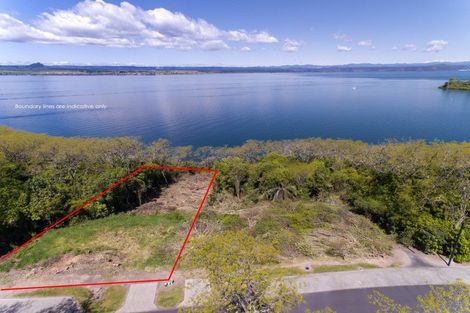 Photo of property in 69 Parawera Drive, Acacia Bay, Taupo, 3330