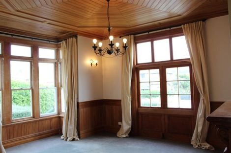 Photo of property in 147 Victoria Road, Saint Clair, Dunedin, 9012