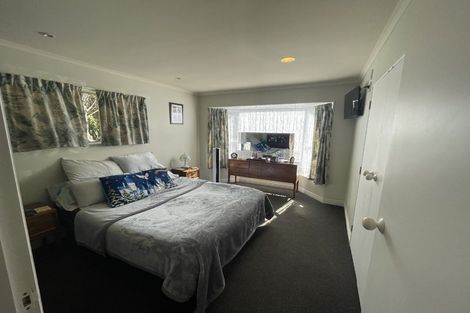 Photo of property in 9a Miro Street, Merrilands, New Plymouth, 4312