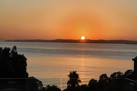 Photo of property in 1/67 Gulf View Road, Murrays Bay, Auckland, 0630