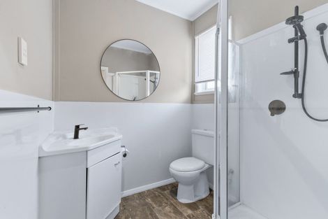 Photo of property in 31 Kawiu Road, Levin, 5510