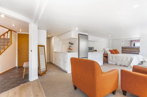 Photo of property in 24 Verbena Road, Birkdale, Auckland, 0626