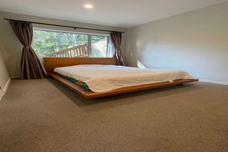 Photo of property in 58 Harrowglen Drive, Northcross, Auckland, 0630