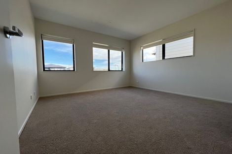 Photo of property in 33 Exmoor Road, Karaka, Papakura, 2113