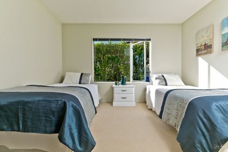 Photo of property in 19 Pitoitoi Avenue, Greenhithe, Auckland, 0632