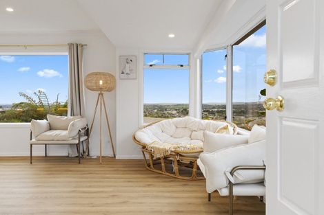 Photo of property in 2/1 Routly Avenue, Pukekohe, 2120