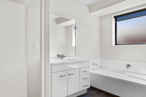 Photo of property in 112 Lowes Road, Rolleston, 7614