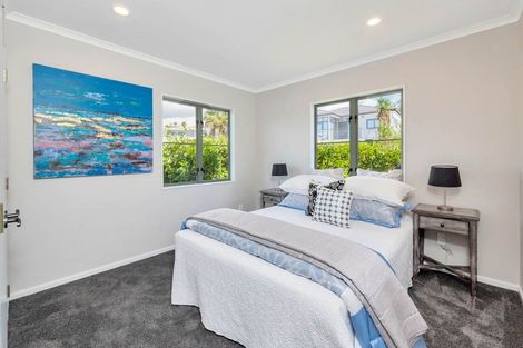 Photo of property in 11 Caversham Drive, Torbay, Auckland, 0630